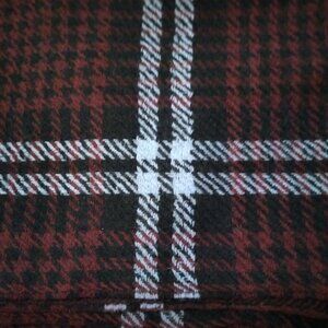 Reiss 100% Wool Jess Scarf NWT color Berry